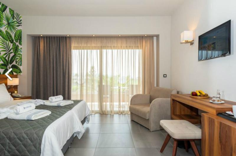 Solimar Aquamarine Resort Gerani  외부 사진