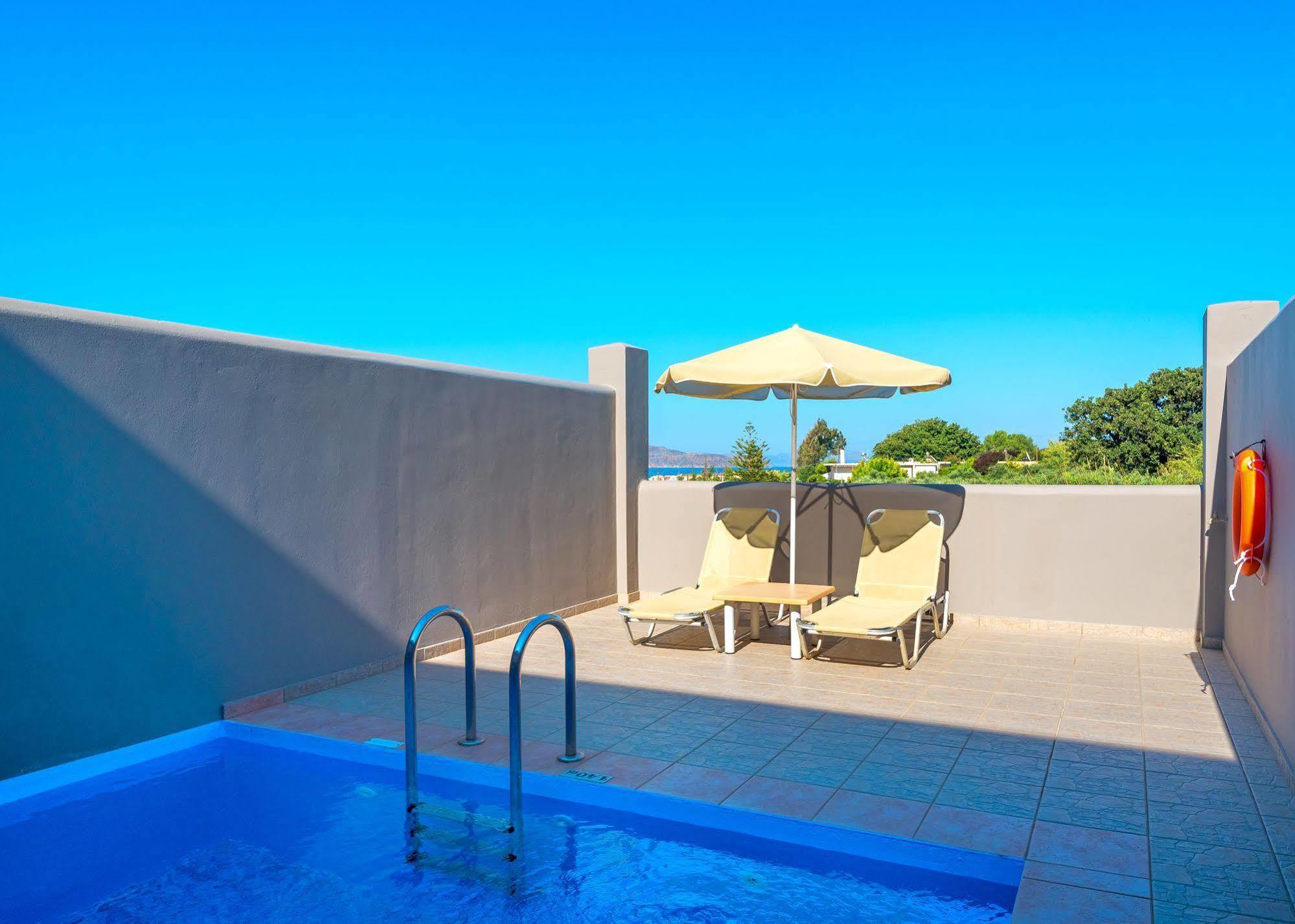 Solimar Aquamarine Resort Gerani  외부 사진