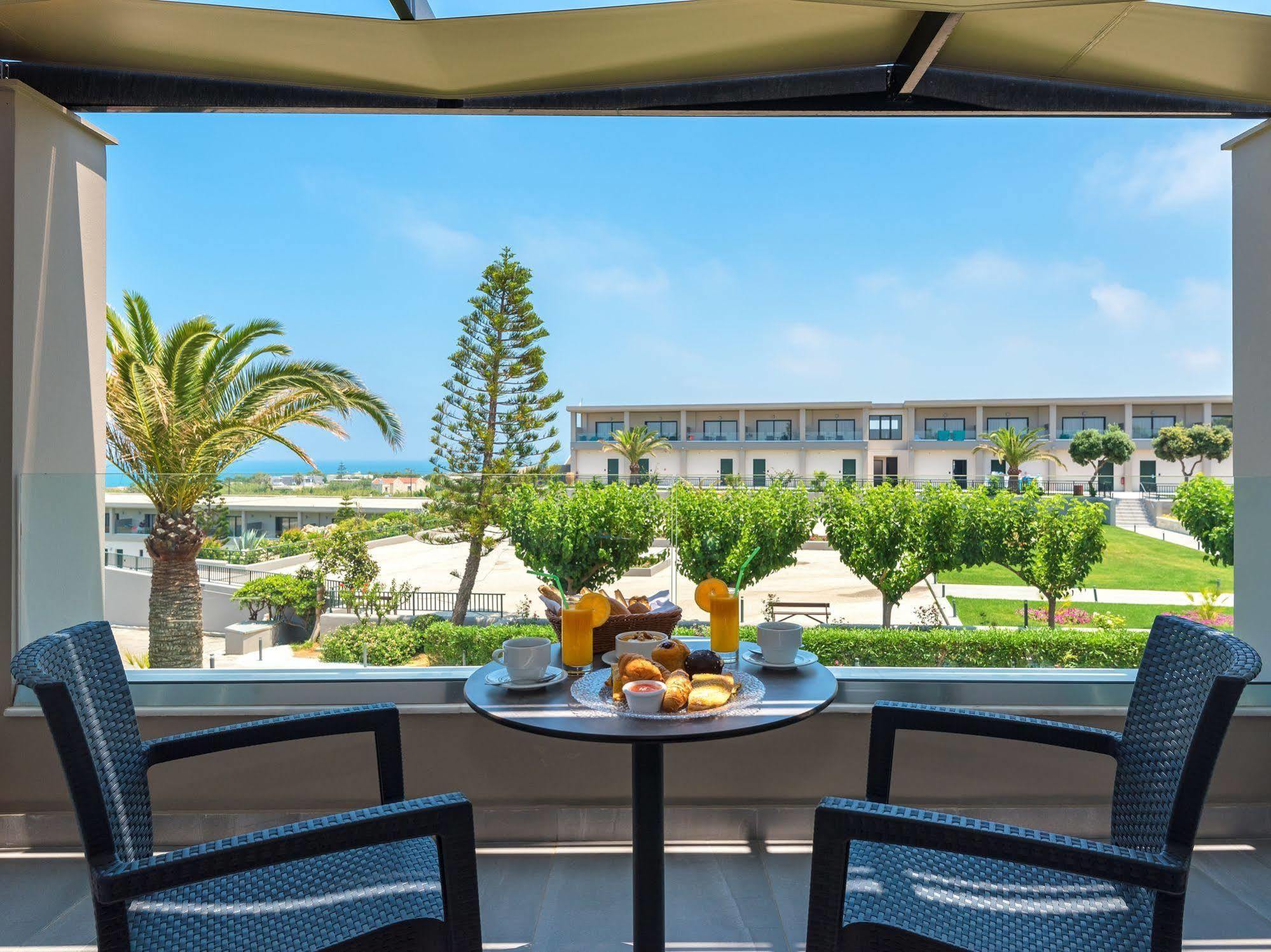 Solimar Aquamarine Resort Gerani  외부 사진