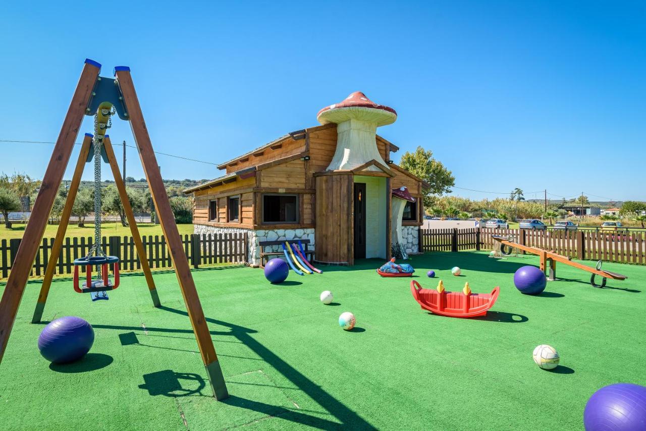 Solimar Aquamarine Resort Gerani  외부 사진